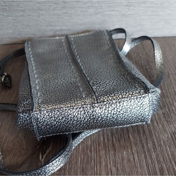 THE SAK WOMEN'S LOS FELIZ MINI CROSSBODY IN DARK SILVER - Picture 5 of 9